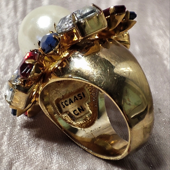 SCAASI CN Clear Rhinestone Red Blue Gold Tone Large Faux Pearl Cocktail Ring 9 - Picture 5 of 9